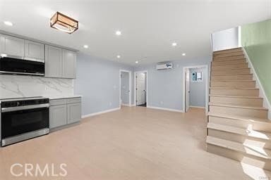 Foto del edificio - 20239 Hartland St