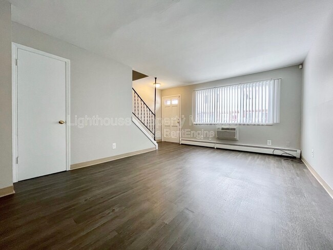 Foto del edificio - 2855 Taft Ave SW