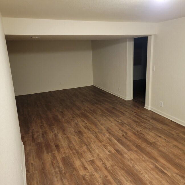 Foto del edificio - 379 W Baldwyn Dr