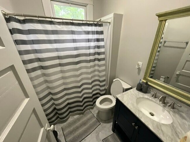 Foto del edificio - Charming Bungalow