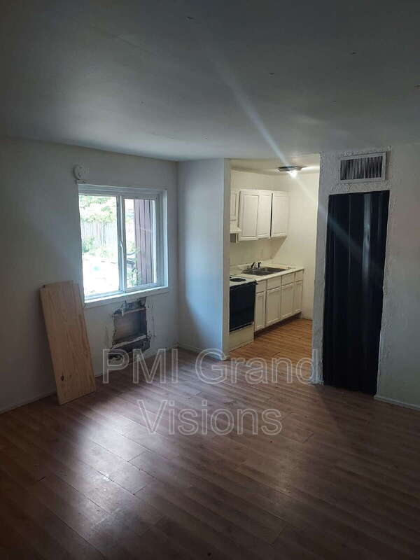 Foto del edificio - 904 W Macon St