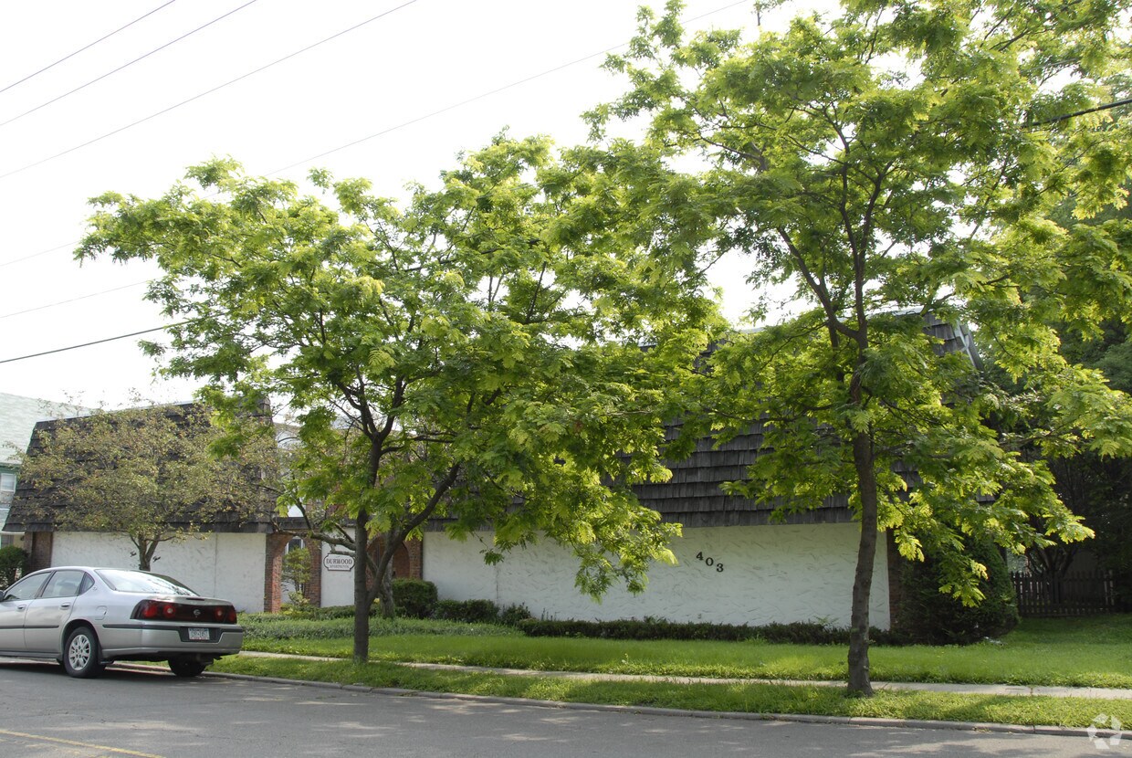 Building Photo - Exchange Avenue Apartments