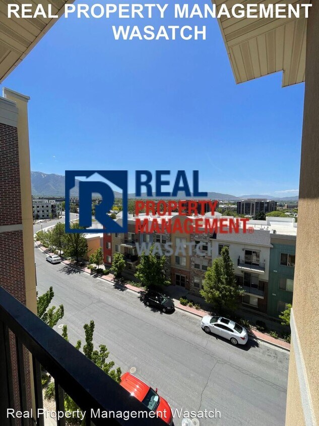 3 br, 2 bath House 175 W Albion Village House for Rent in Sandy