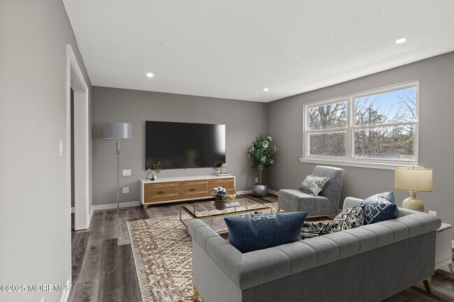 Foto del edificio - 2344 Fernwood Ave