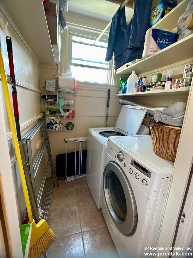 Foto del edificio - 98 Paul Gore St