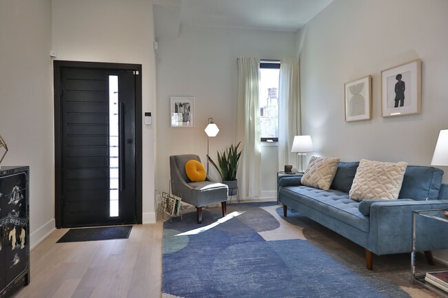 Foto del edificio - 2541 Turner St