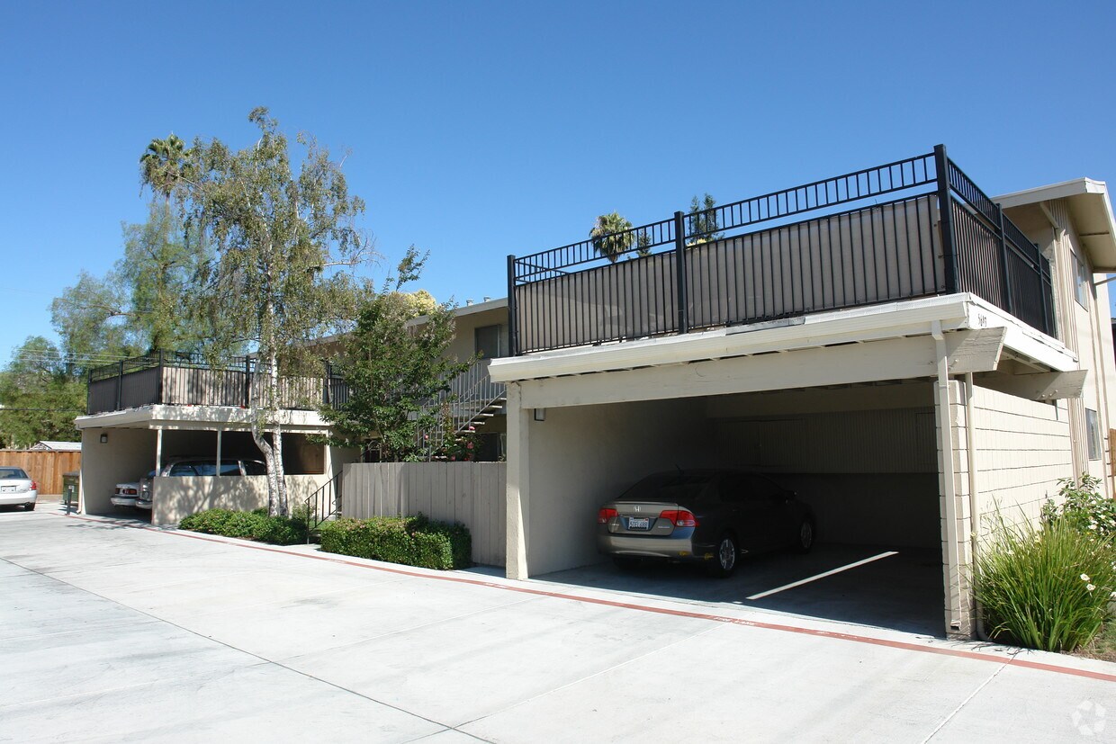 Primary Photo - 5693 Almaden Expy