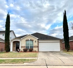 Building Photo - 21419 Colton Cove Dr