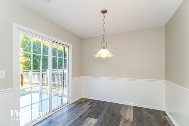 Building Photo - 6152 Birkdale Dr