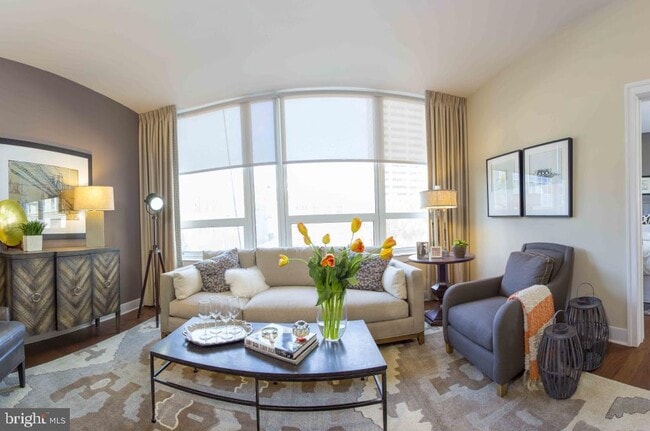 Foto del edificio - 2000-24-1924 Arch St