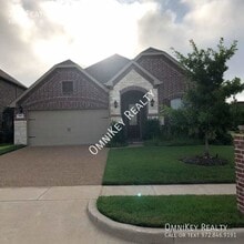 Building Photo - 700 Feathering Way