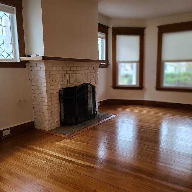 Living Room with Fireplace - 15 W Rock Ave