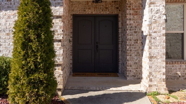 Foto del edificio - Beautiful all Brick home in Benton