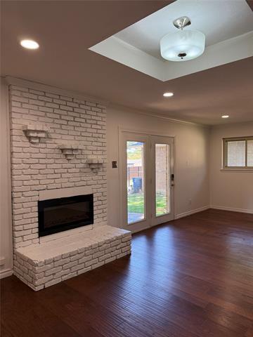 Building Photo - 935 Golden Trophy Dr