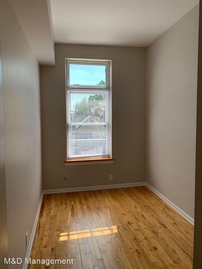 Foto del edificio - 2249 W 21st St