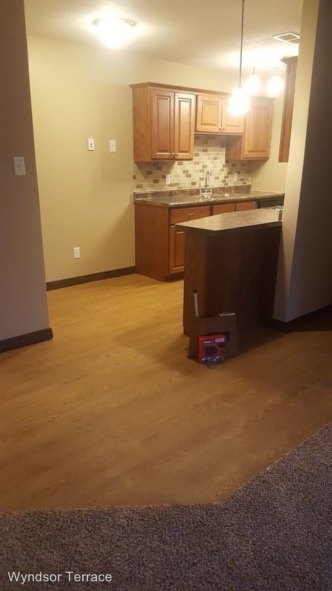 Foto principal - 4112 Westbrook Dr
