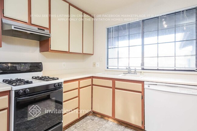 Building Photo - 1190 Rio Norte Way