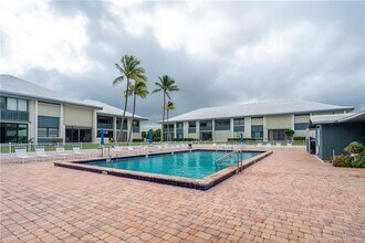 Building Photo - 175 SE St Lucie Blvd
