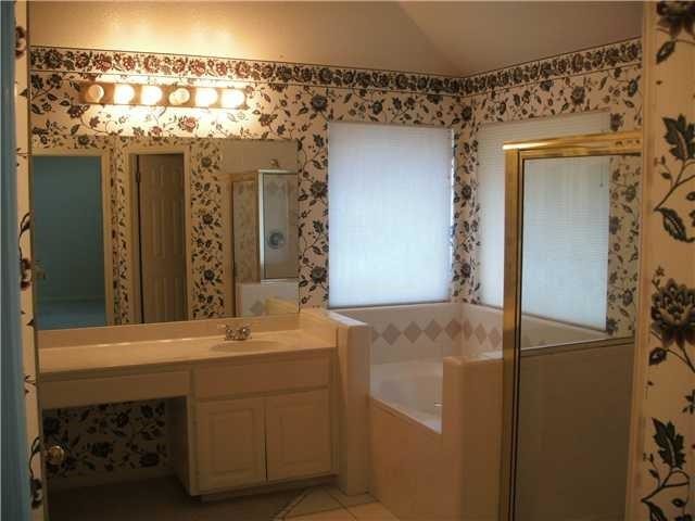 Foto del edificio - 5921 Back Bay Ln