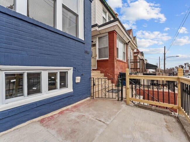 Foto del edificio - 1983 73rd Ave