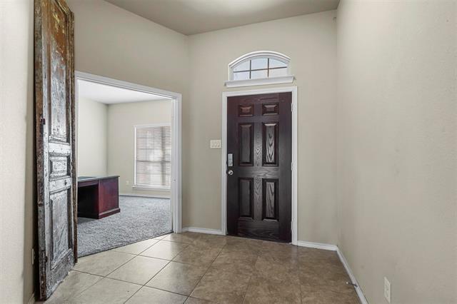Building Photo - 1216 Vaughna Dr