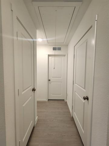 Foto del edificio - 647 Montclair Ave