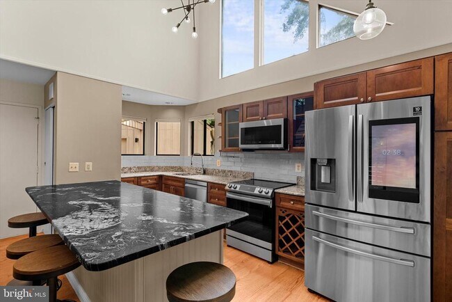Building Photo - 11900 Moss Point Ln