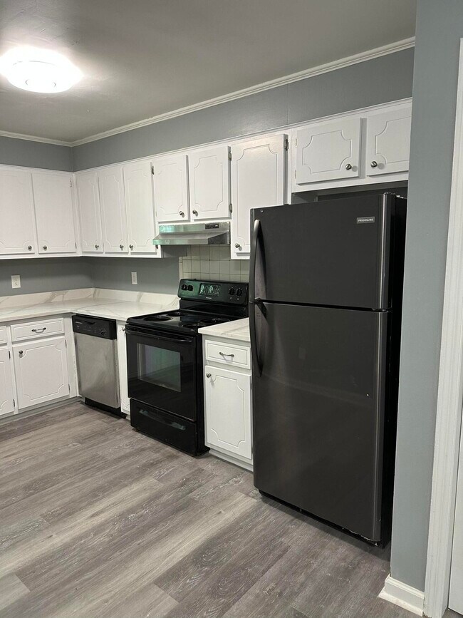 Foto del edificio - 4312 Wild Rose Dr