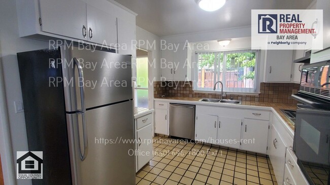 Foto del edificio - 3 Bedroom 2 Bathroom Rancher in Easton Add...