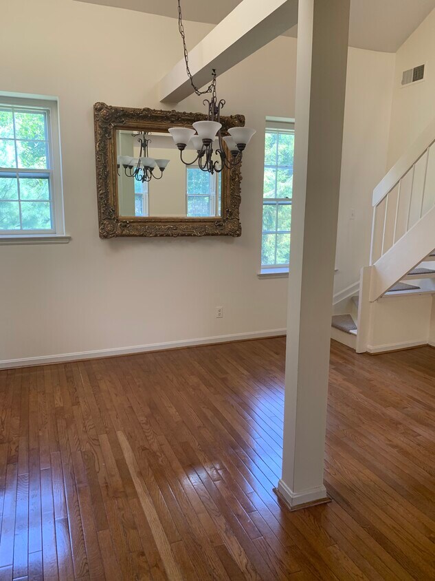 Primary Photo - 3821 39th St NW