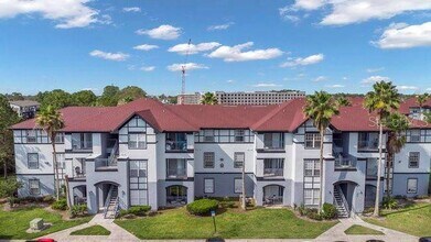 Building Photo - 3702 Palm Desert Ln