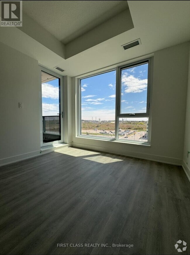Building Photo - 38-738 Andre de Grasse St