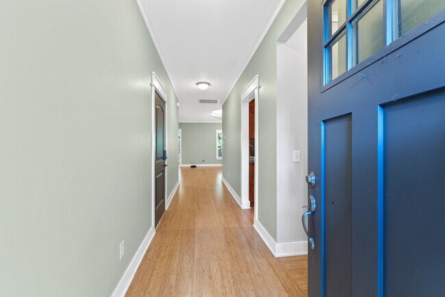 Foto del edificio - 129 Moudy Ln