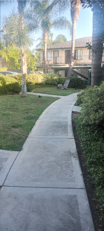 Foto del edificio - 1141 Persimmon Ave