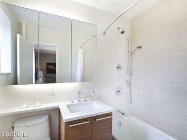 Foto del edificio - 440 E 20th St