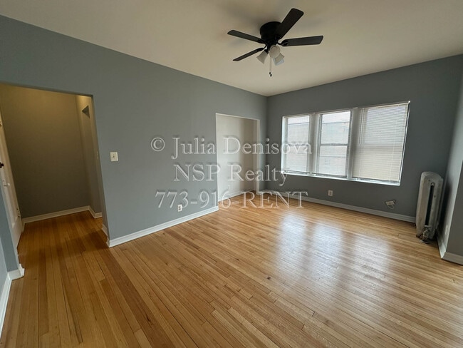 Building Photo - 1319 W Estes Ave