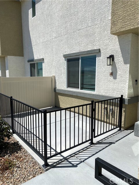 Foto del edificio - 12184 Mojave Gold Rd