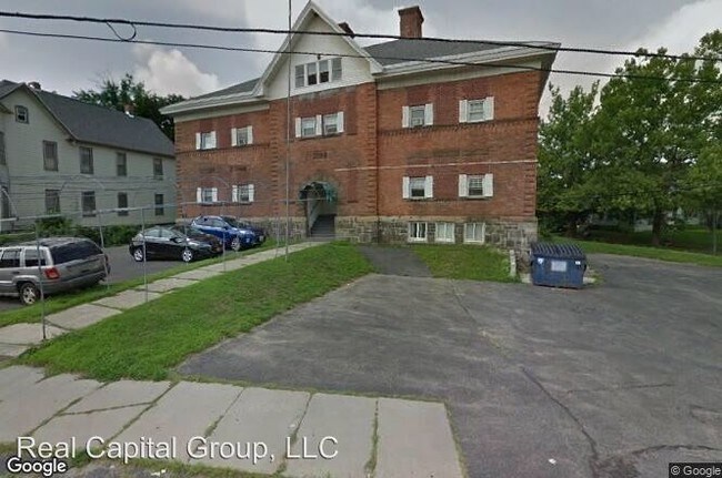 Building Photo - 311 N Main St