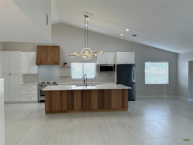 Foto del edificio - 3631 Farragut St