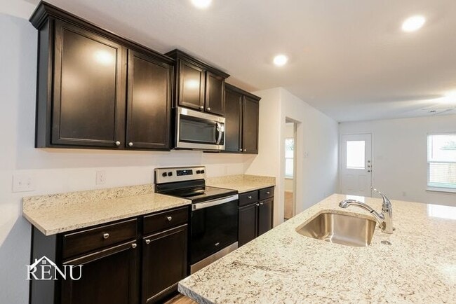 Building Photo - Coming Soon!