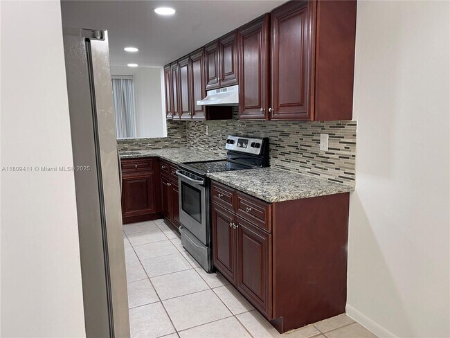 Foto del edificio - 2961 SW 87th Ave