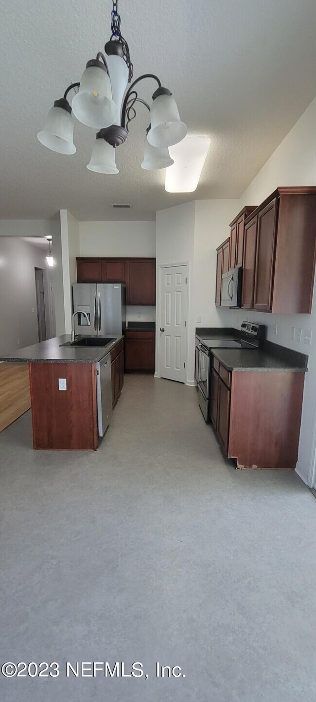 Building Photo - 4630 Avamya Ct