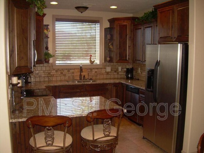 Foto del edificio - 90 N 6680 W