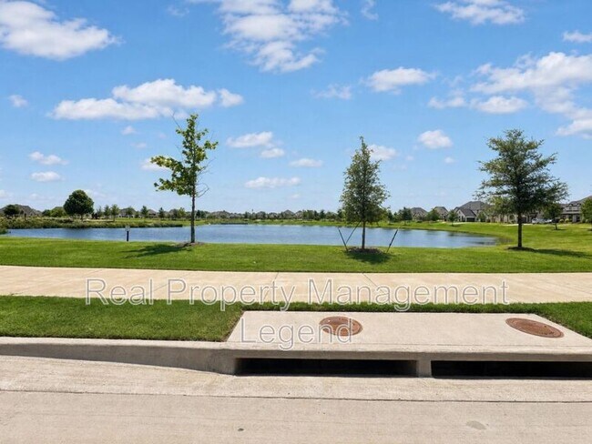 Foto del edificio - 1304 Limestone Ridge Rd