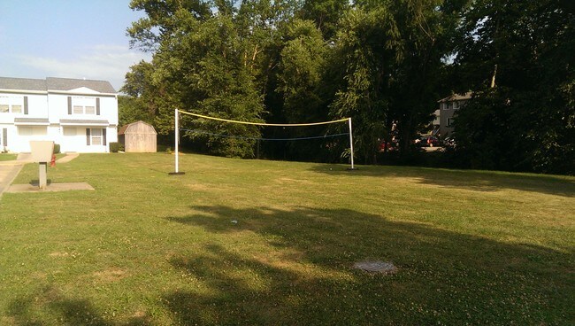 Green Space - 612 E Campus Dr