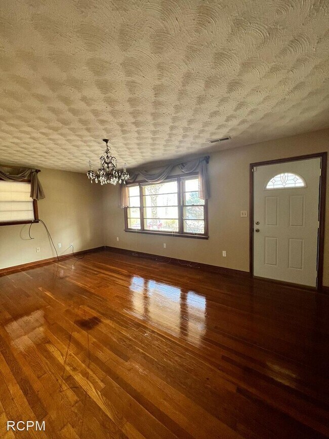 3 br, 1.5 bath House 385 Mobbs School Rd. House Rental in Arab, AL