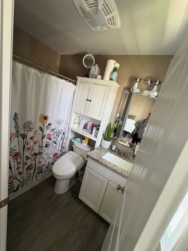 Foto del edificio - Beautiful townhome for rent in Hudson Ridge