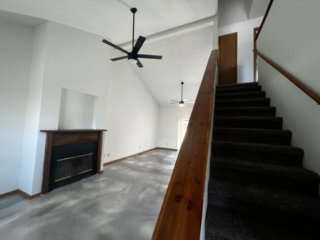 Building Photo - 1708 Telluride Ln