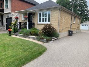 Building Photo - 46 Edgecroft Rd