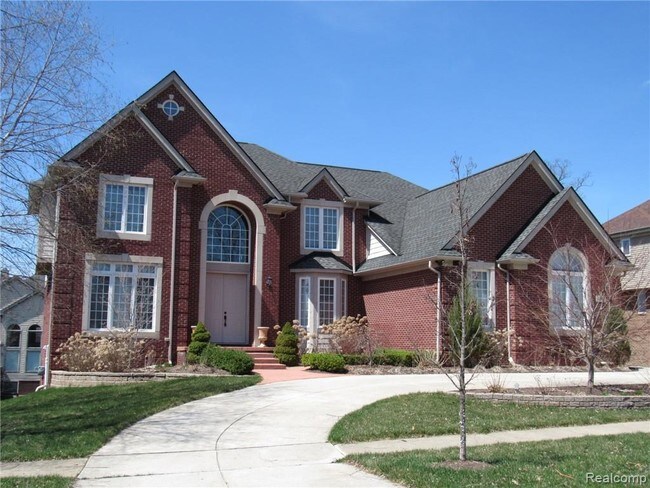 Building Photo - 4969 Parkgate Dr